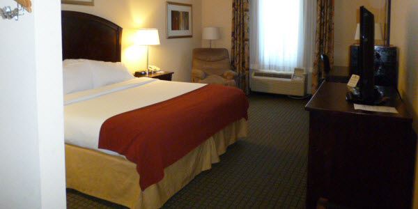 Holiday Inn Express Hotel & Suites Willcox King Suite Holiday Inn Express Hotel & Suites Willcox King Suite